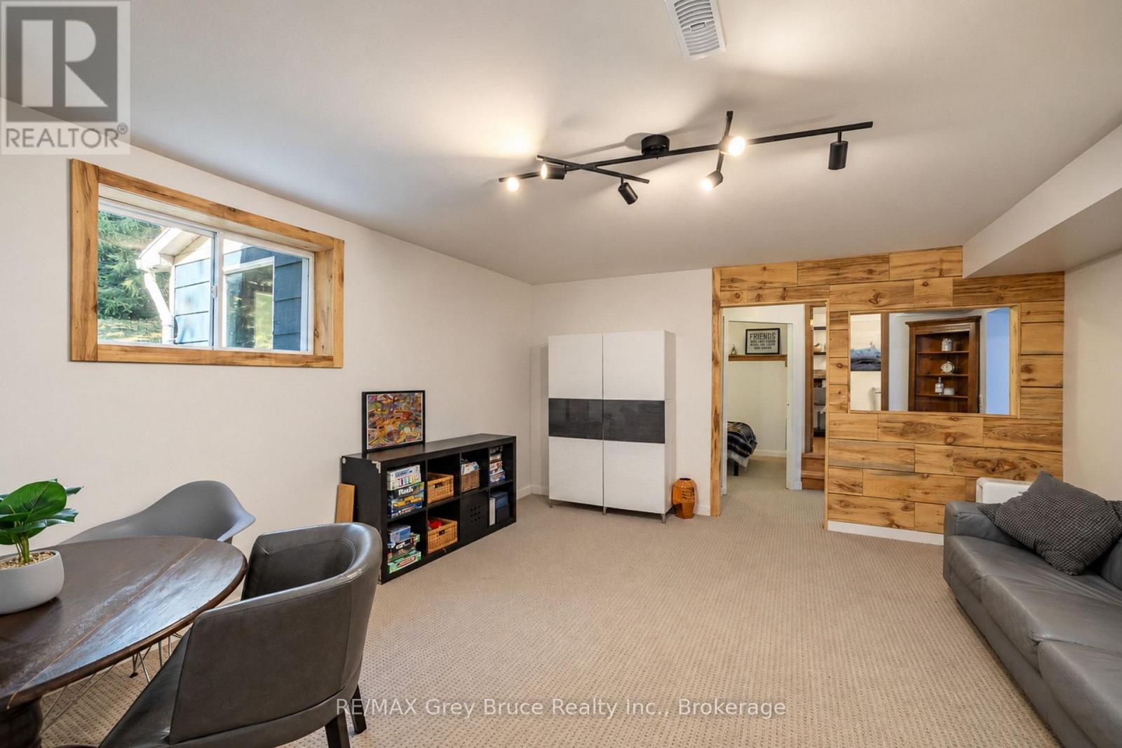 150 Macintosh Drive Property Photo 24