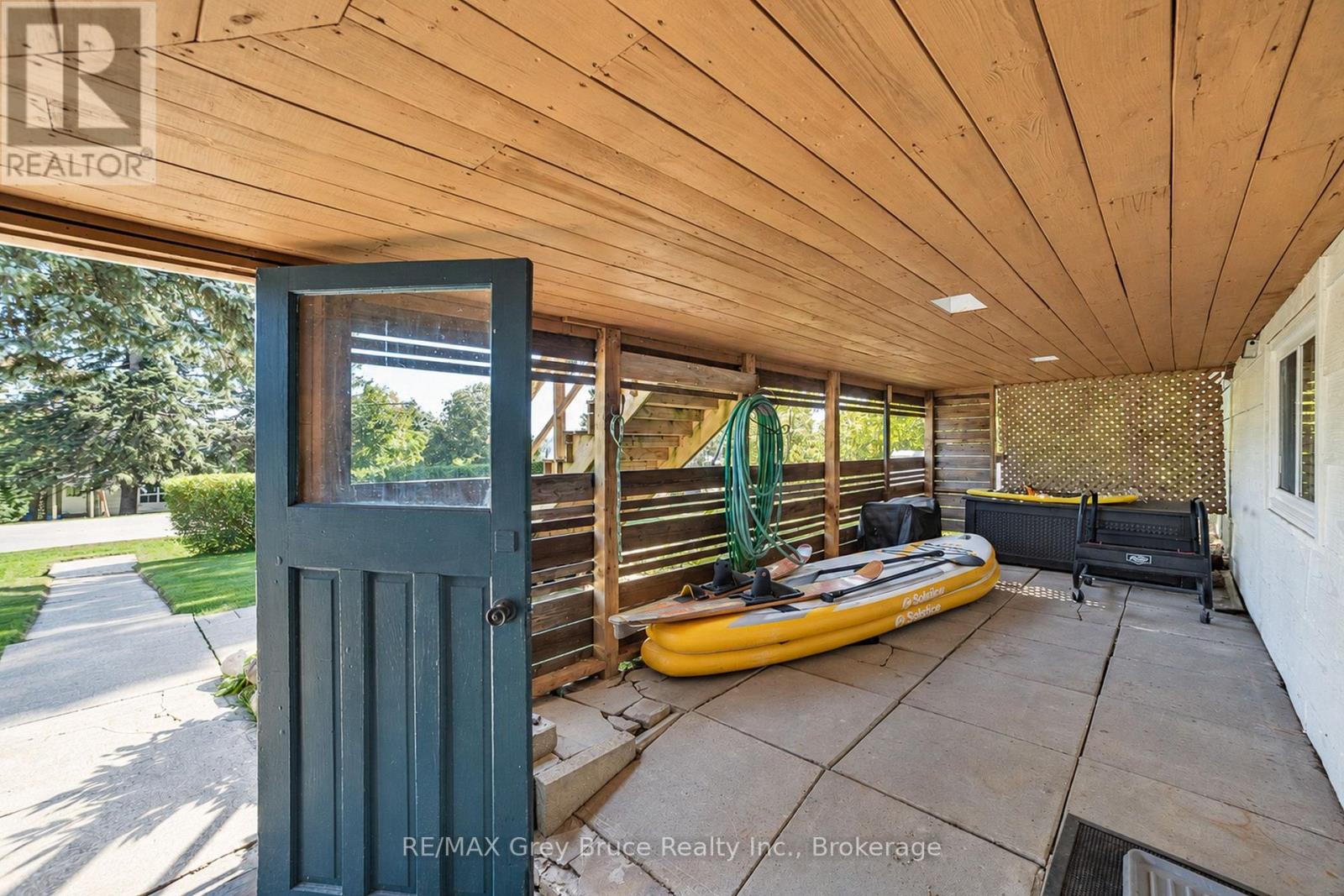 150 Macintosh Drive Property Photo 32
