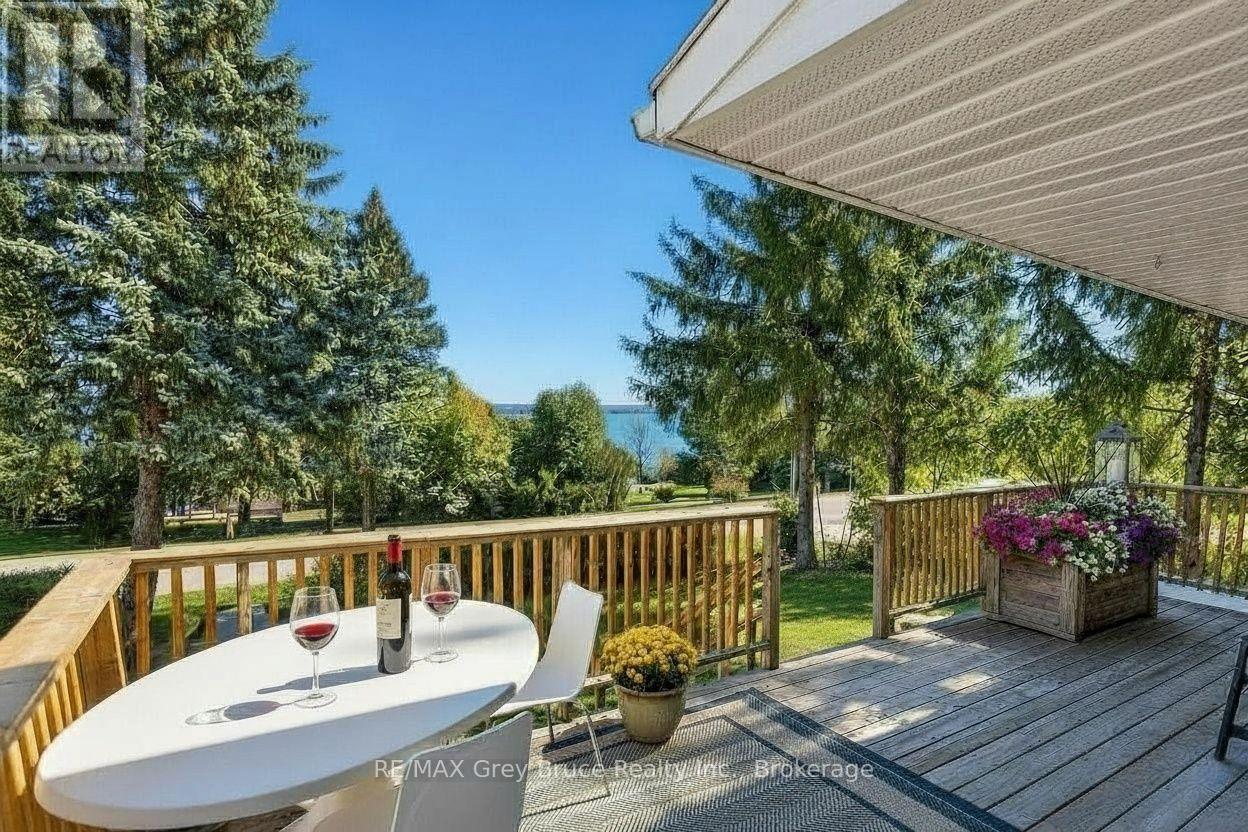 150 Macintosh Drive Property Photo 34