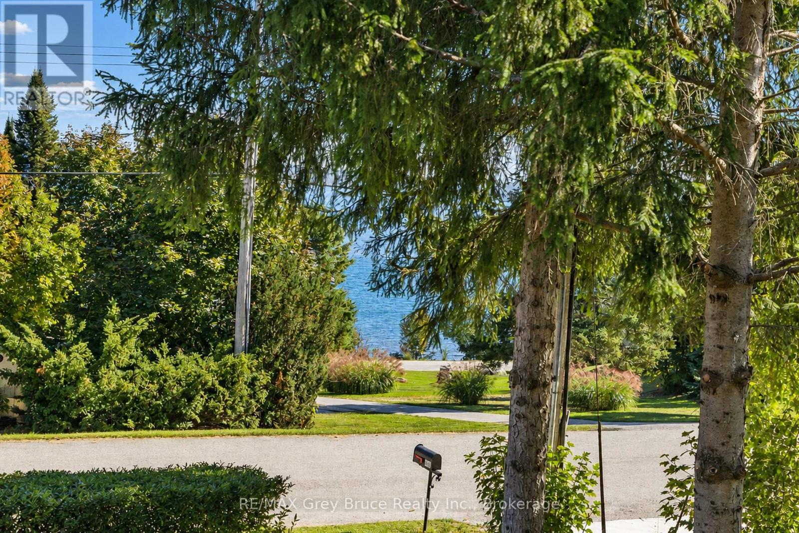 150 Macintosh Drive Property Photo 35