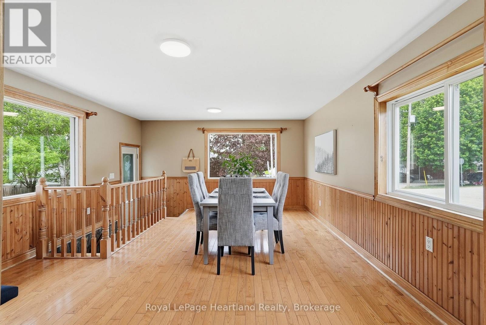 2058 James Street Property Photo 9