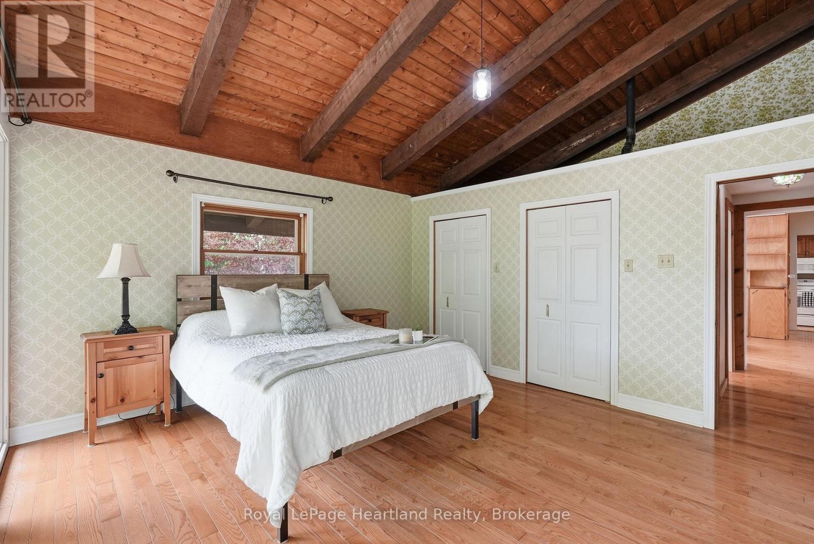 2058 James Street Property Photo 22