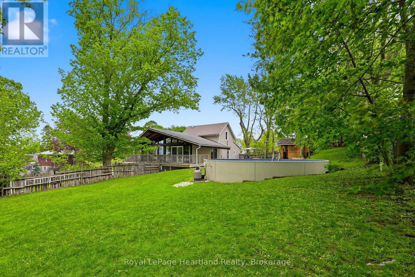 2058 James Street Property Photo 44