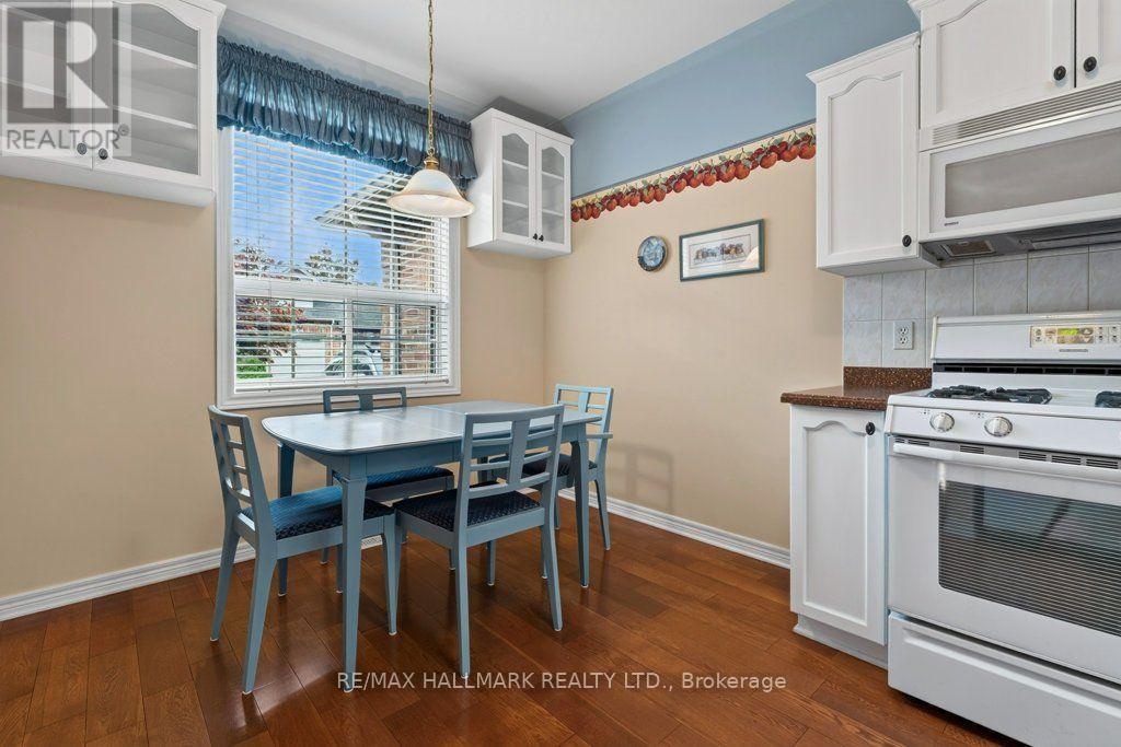17 - 99 Linwell Road Property Photo 6