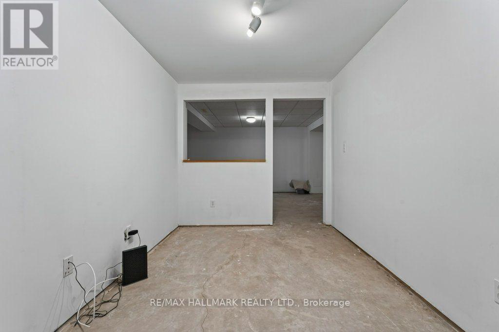 17 - 99 Linwell Road Property Photo 22