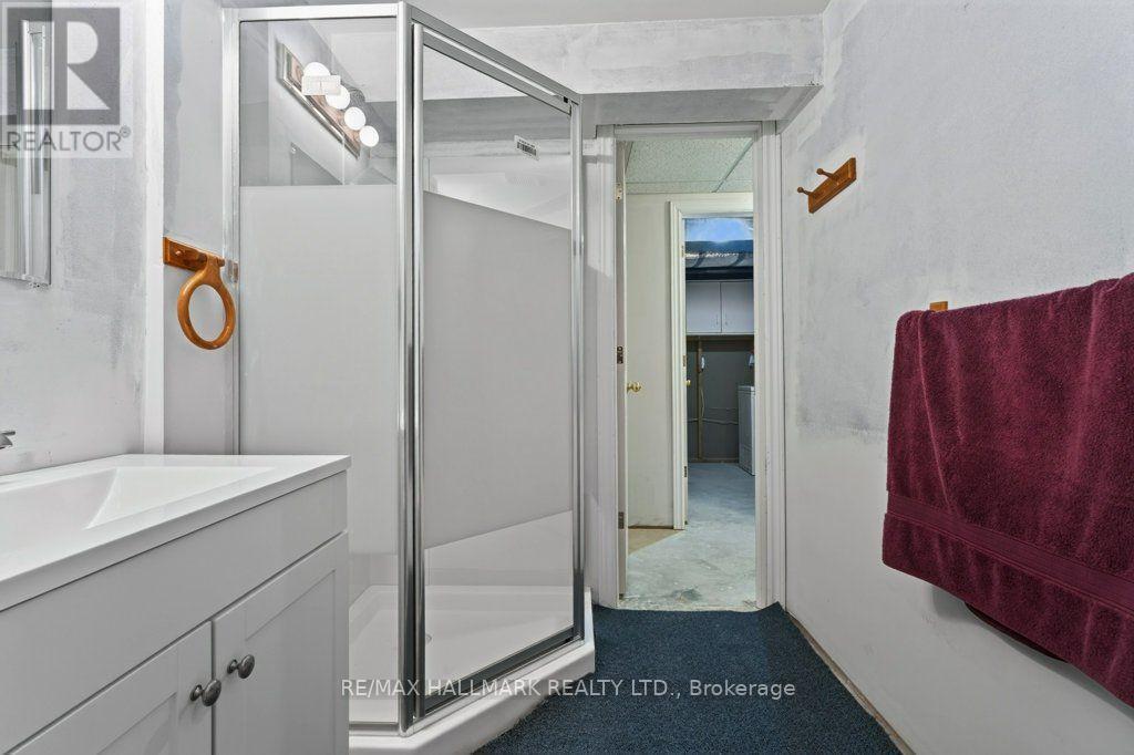 17 - 99 Linwell Road Property Photo 25