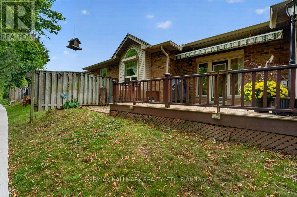 17 - 99 Linwell Road Property Photo 33