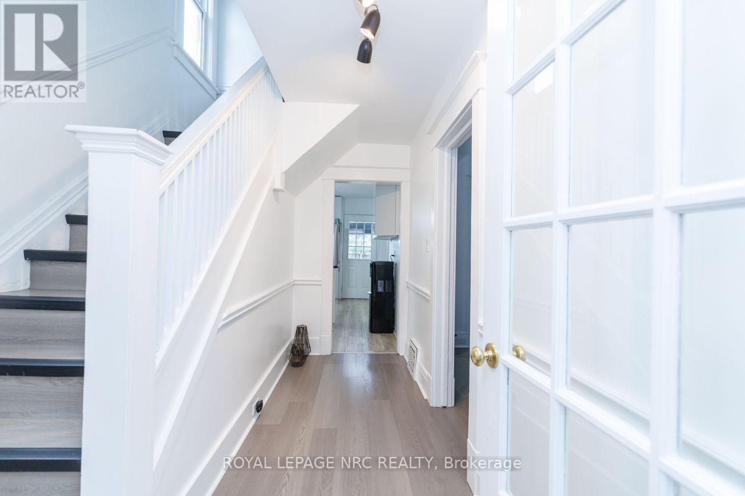 243 Geneva Street Property Photo 4