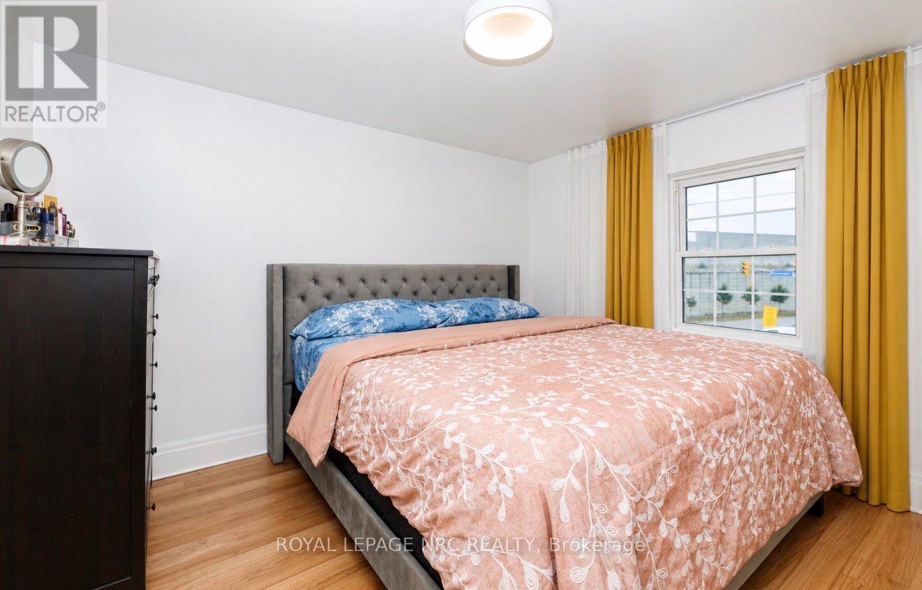 243 Geneva Street Property Photo 15