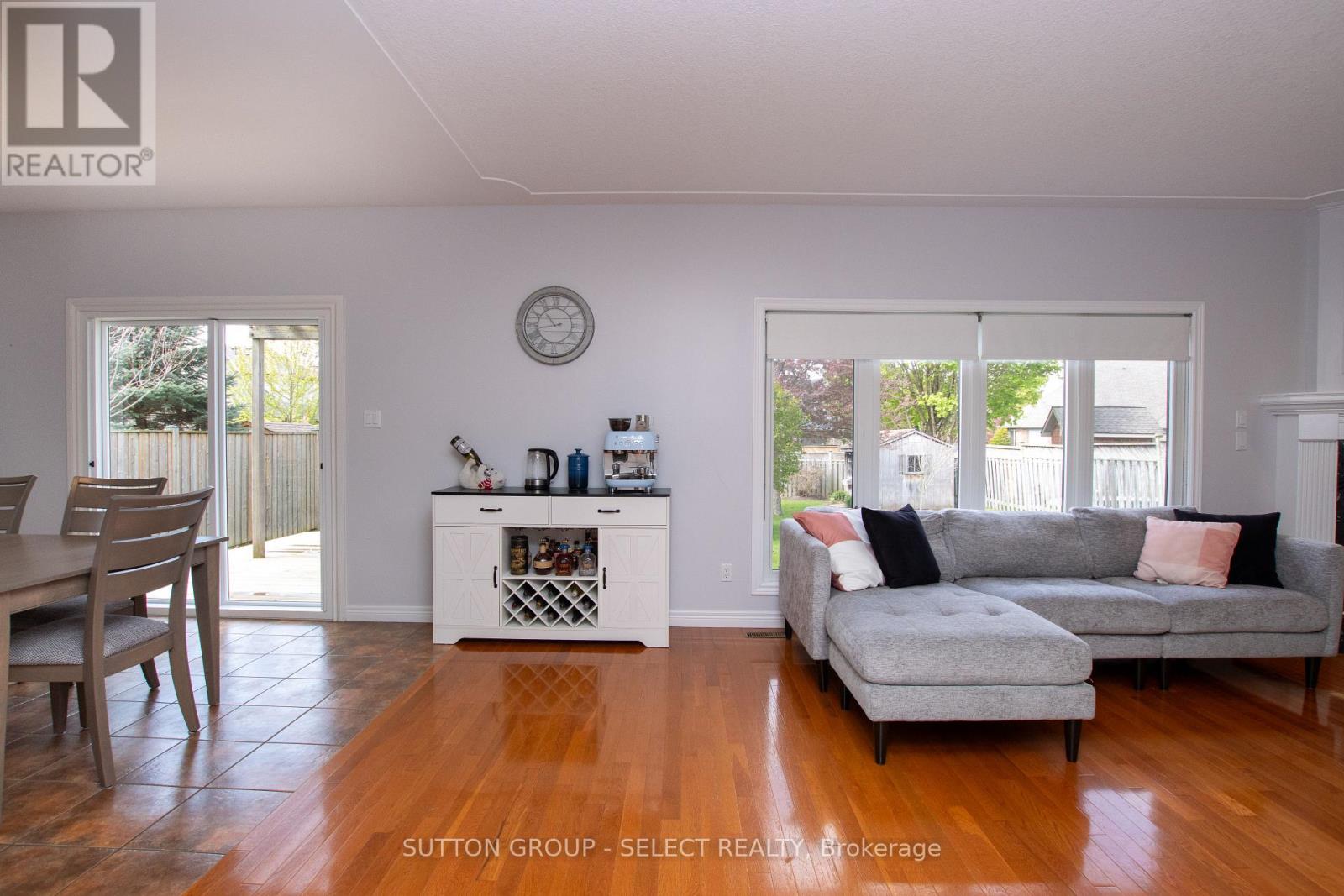 4125 Masterson Circle Property Photo 12
