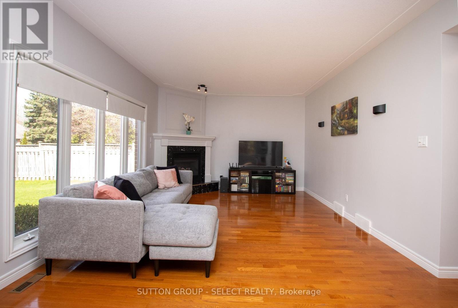 4125 Masterson Circle Property Photo 16