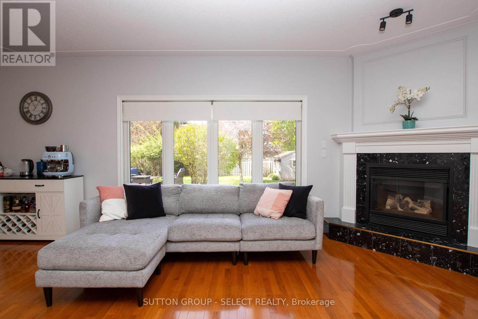 4125 Masterson Circle Property Photo 17