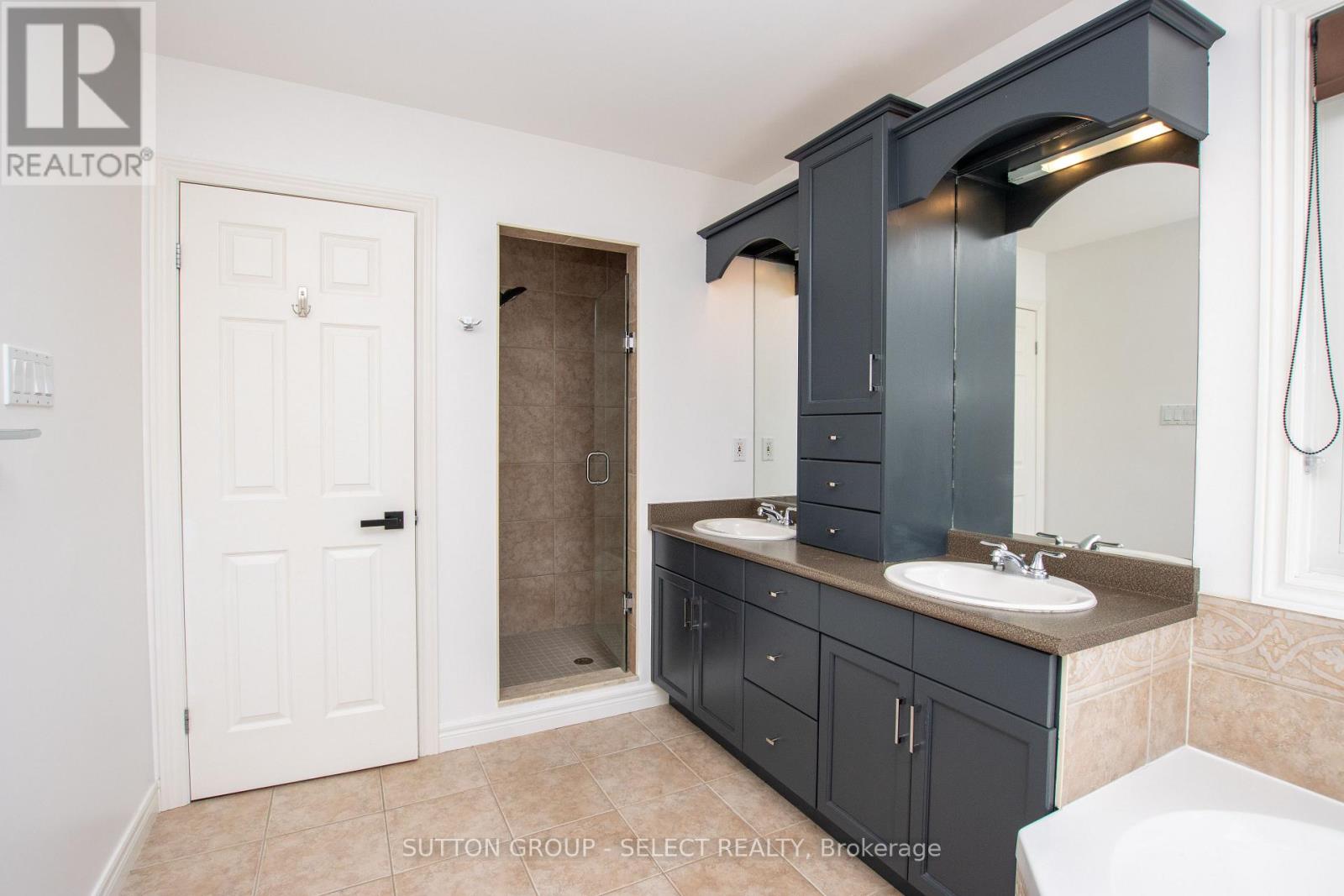 4125 Masterson Circle Property Photo 31