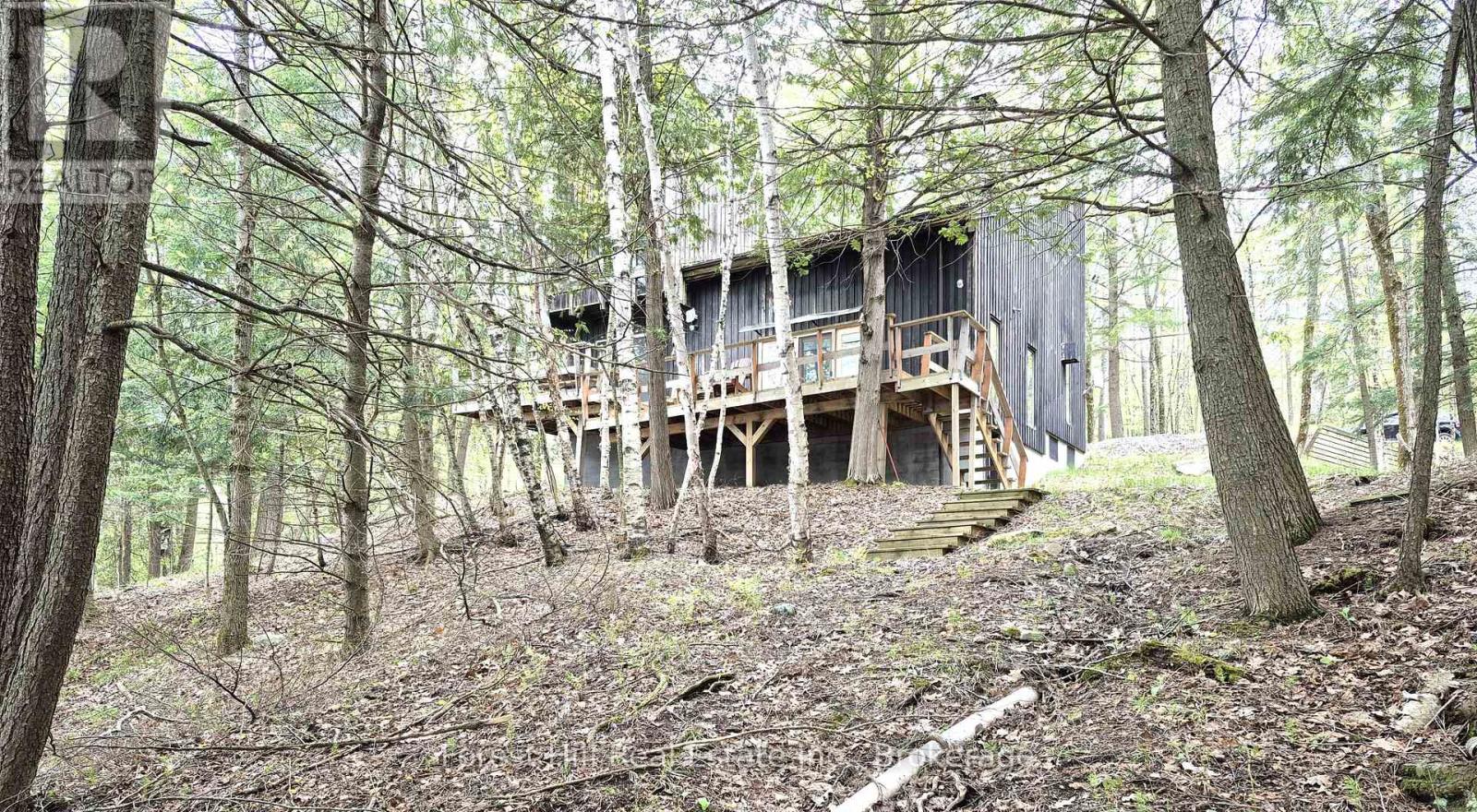 160 West Point Sands Road Property Photo 1