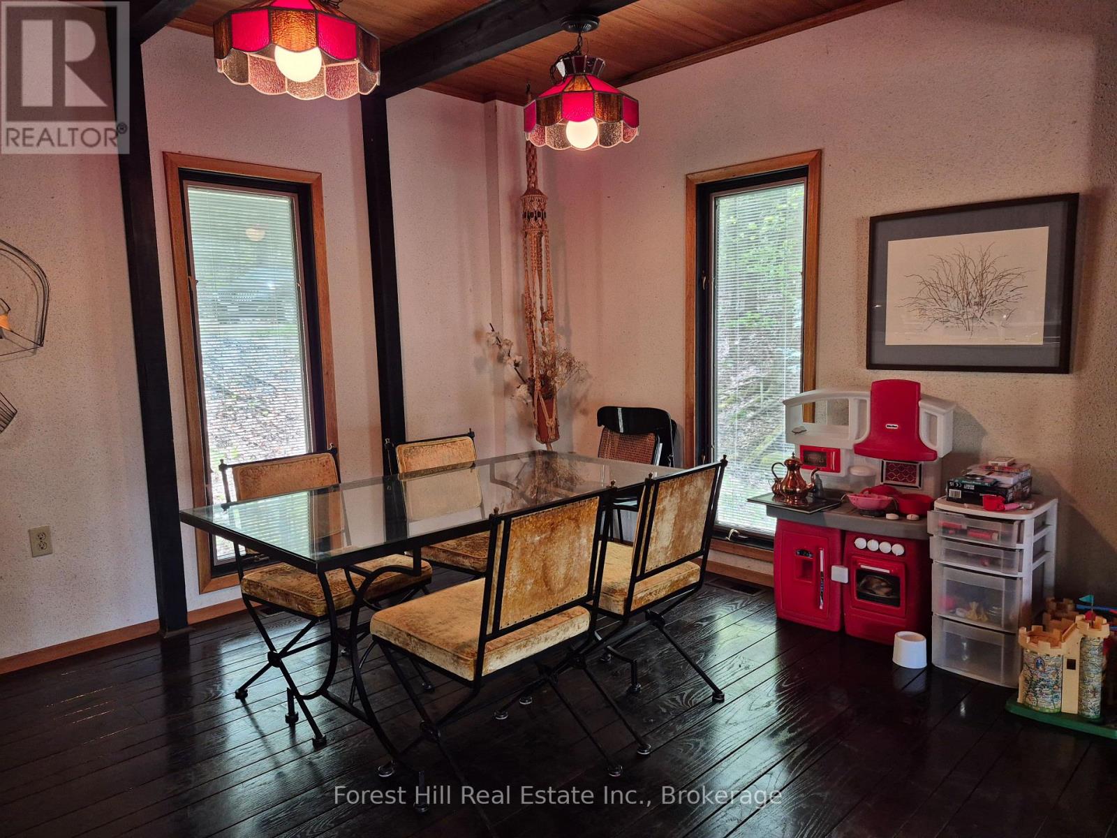 160 West Point Sands Road Property Photo 7