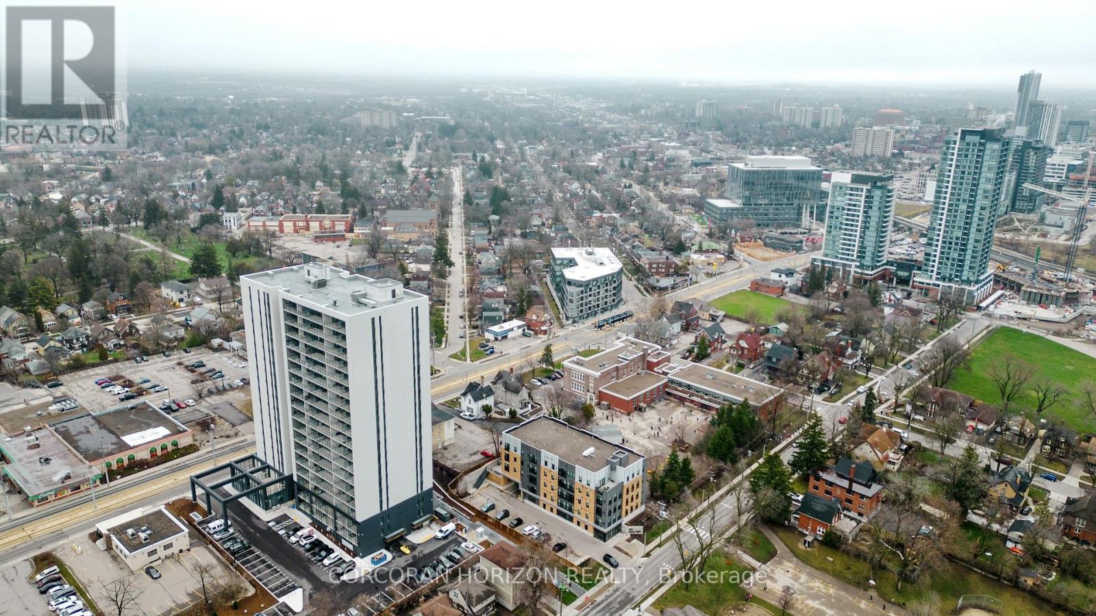 1412 - 741 King Street W Property Photo 2