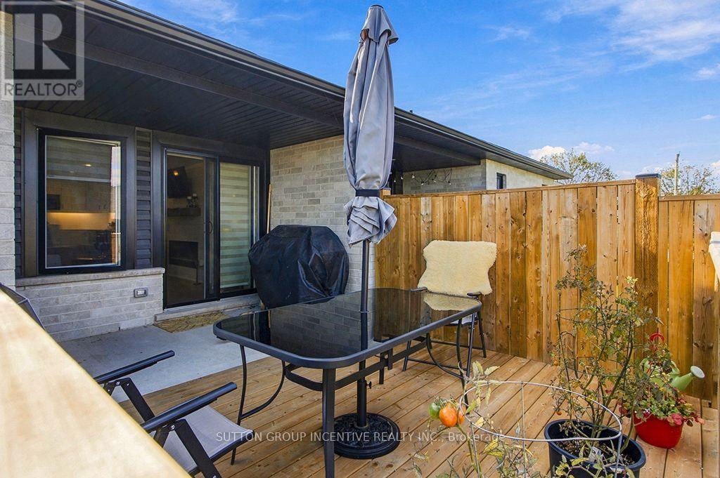 103 Jefferey Way Property Photo 39
