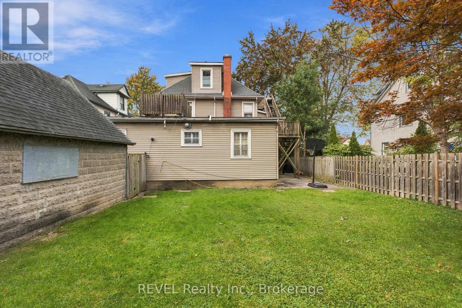 132 Hellems Avenue Property Photo 9