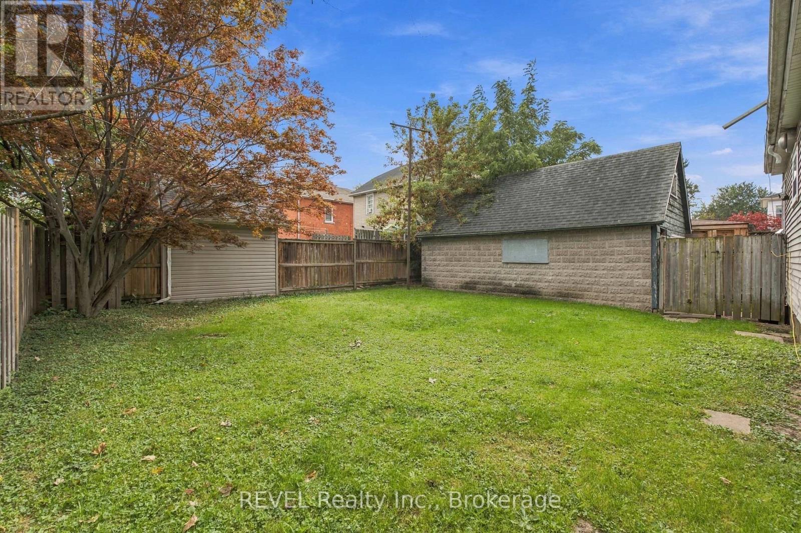 132 Hellems Avenue Property Photo 12