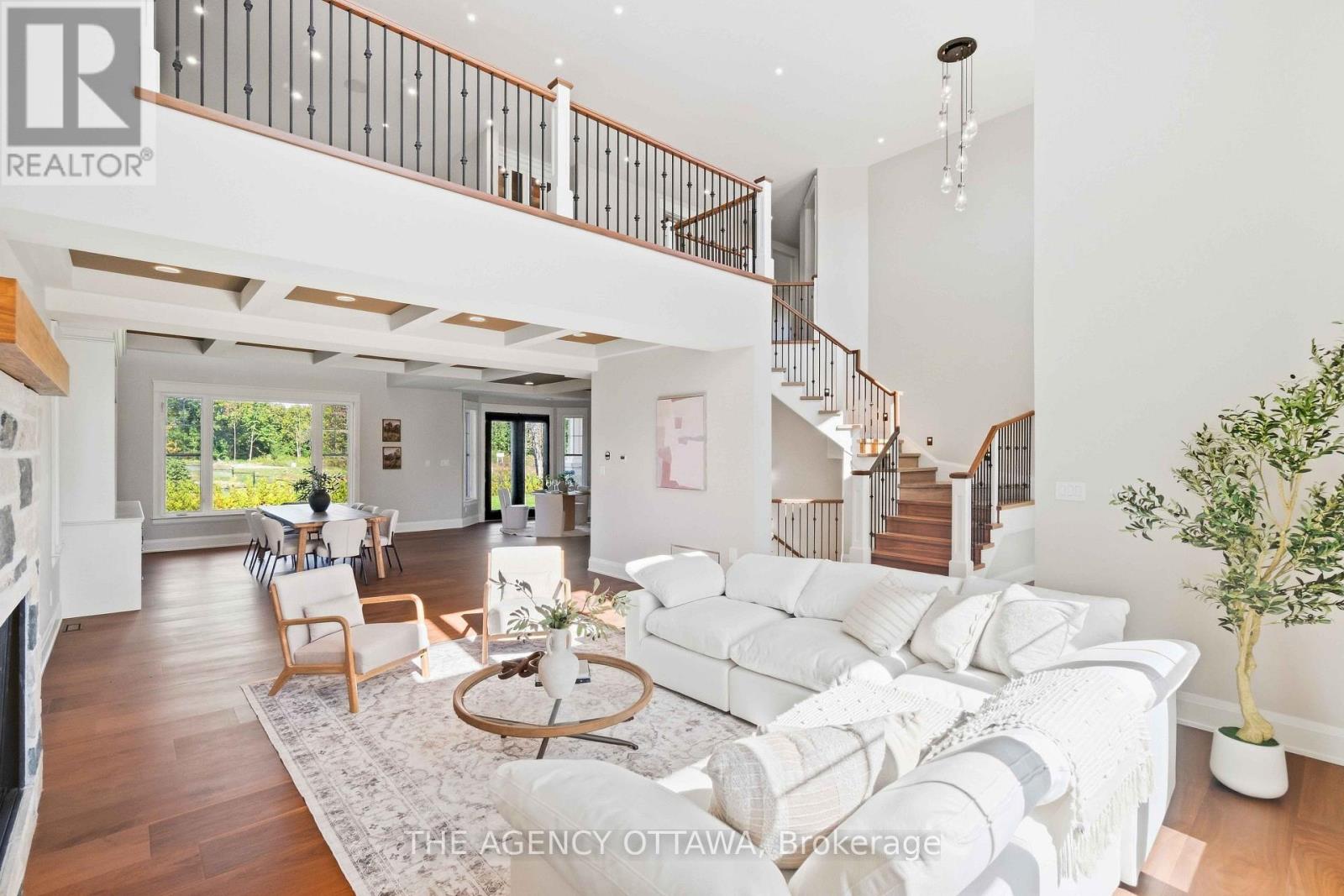 432 Ashbee Court Property Photo 7