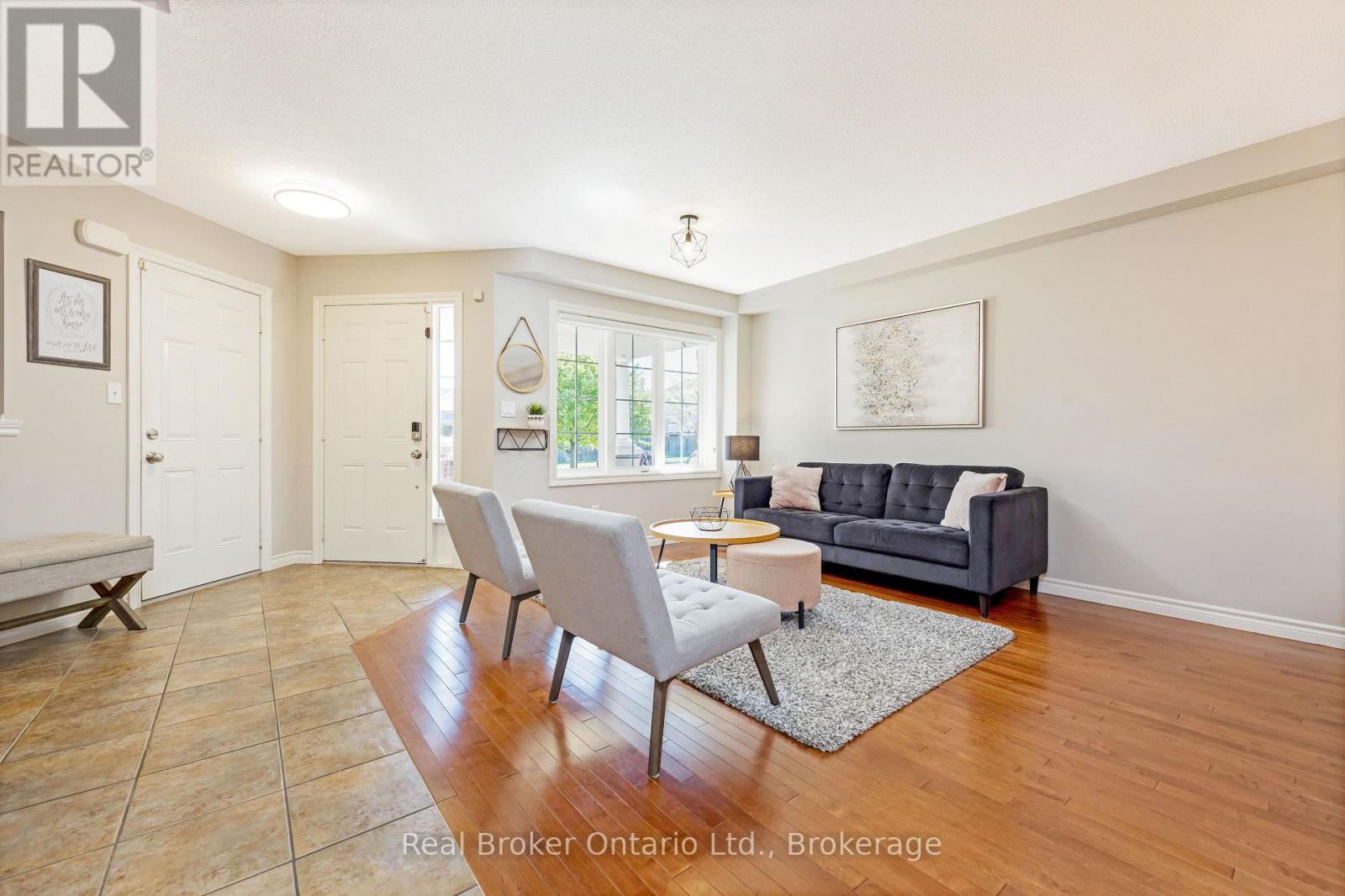22 Atto Drive Property Photo 7