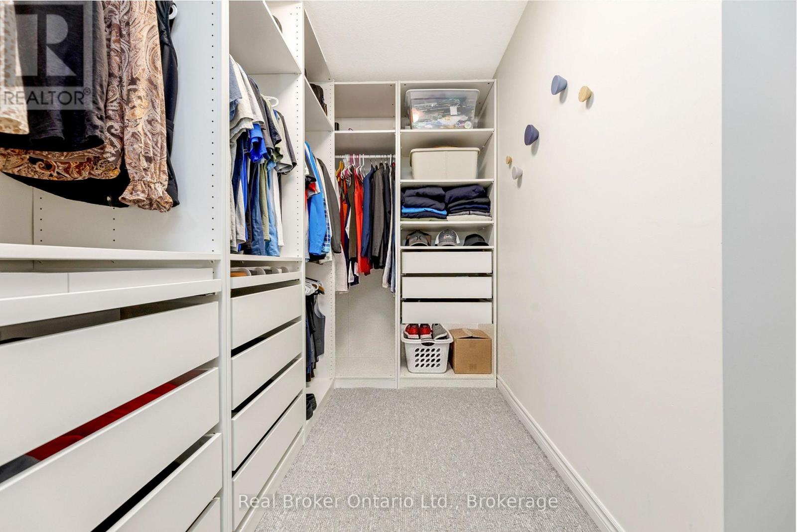 22 Atto Drive Property Photo 21