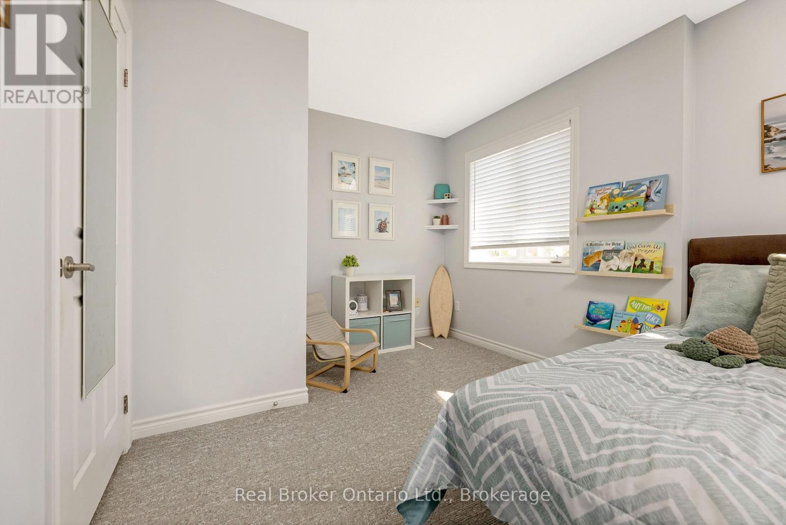 22 Atto Drive Property Photo 25