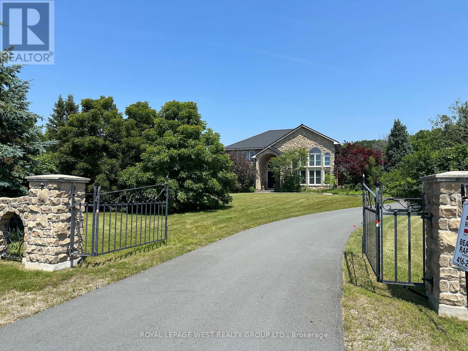 107 Nawautin Drive S Property Photo