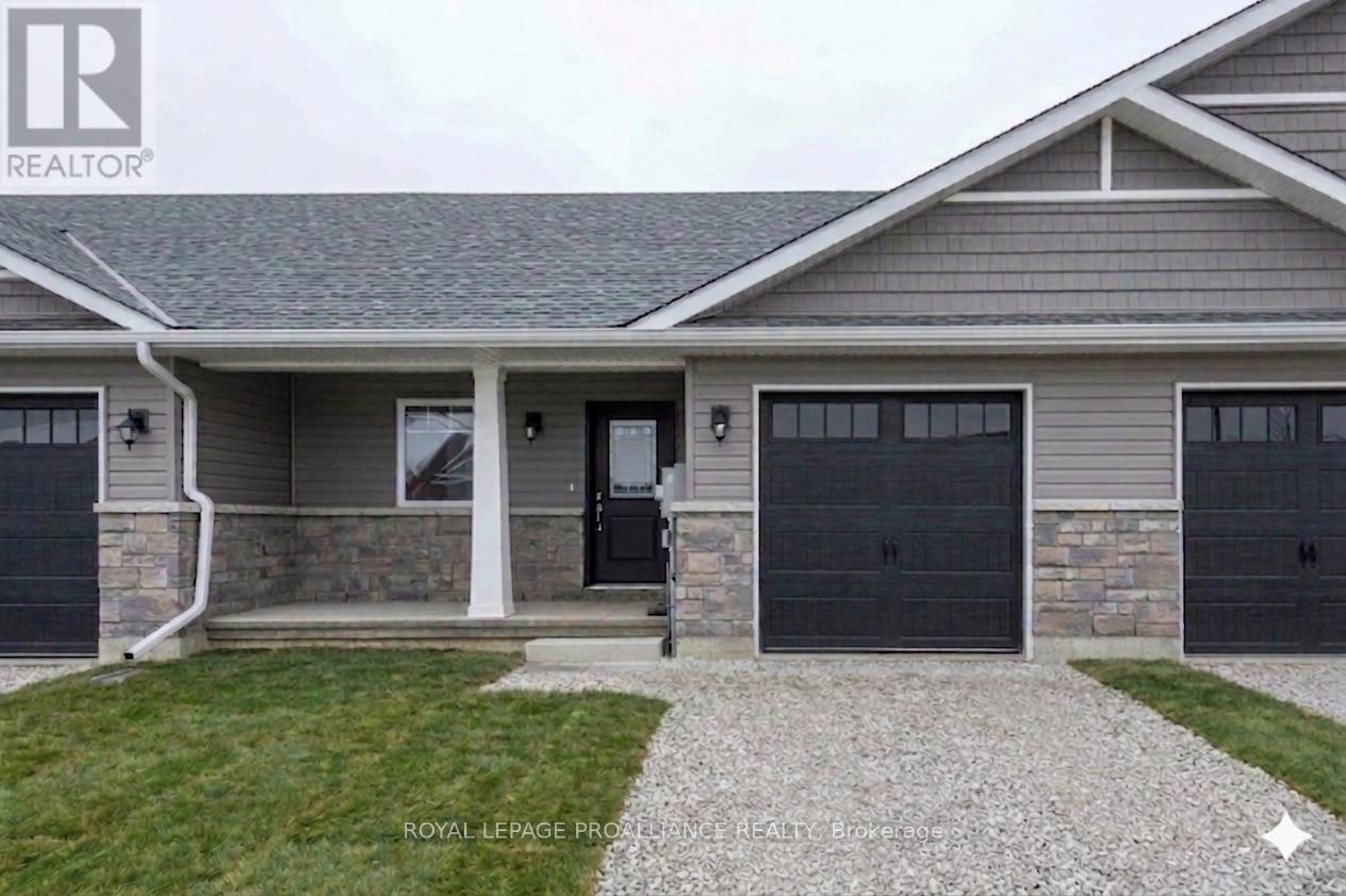 119 Farrington Crescent Property Photo 1
