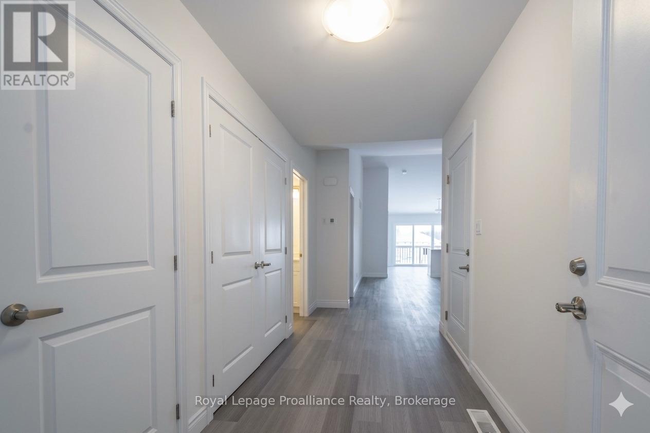 119 Farrington Crescent Property Photo 2