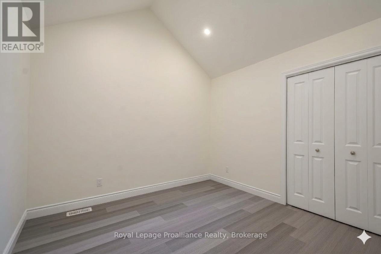 119 Farrington Crescent Property Photo 14