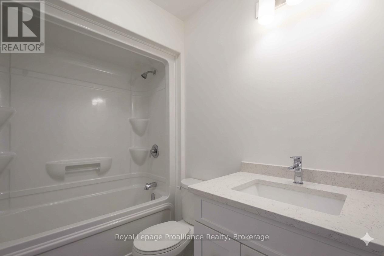 119 Farrington Crescent Property Photo 16