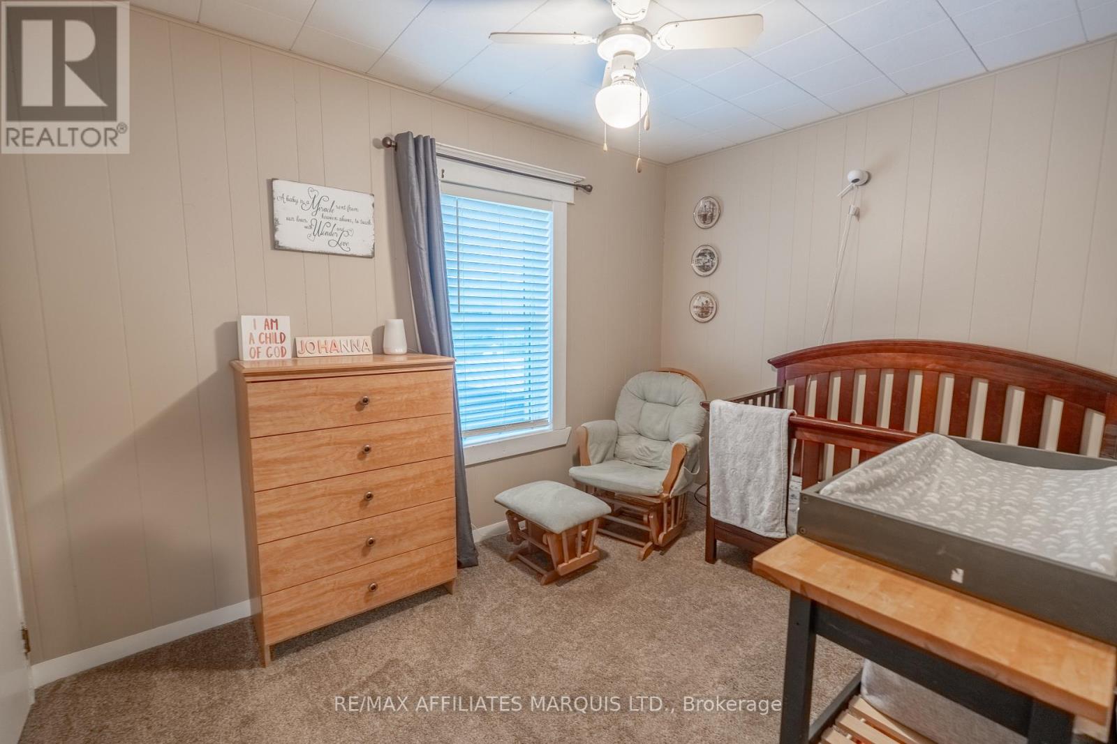 311 Fourth Street W Property Photo 16
