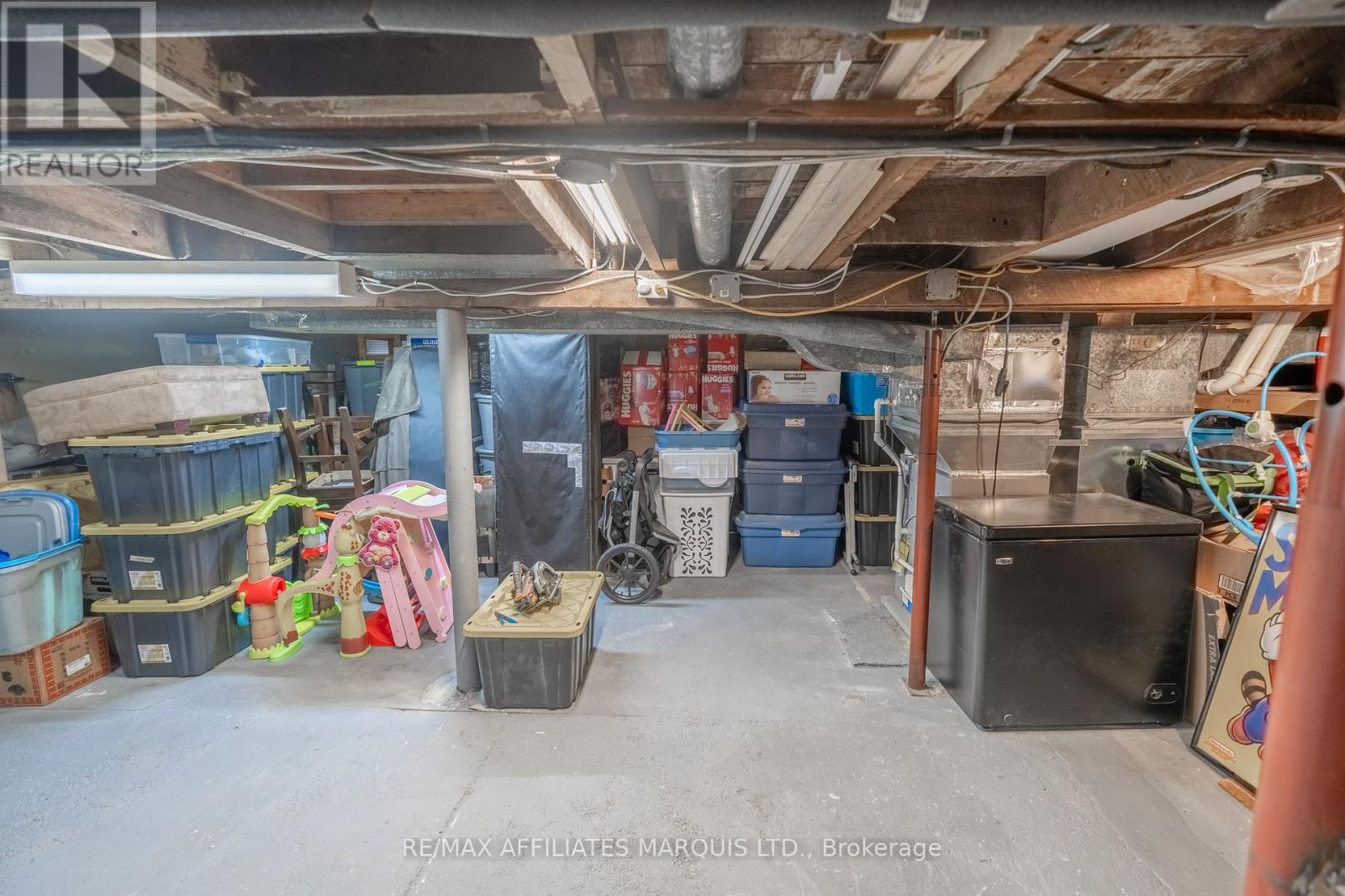 311 Fourth Street W Property Photo 22