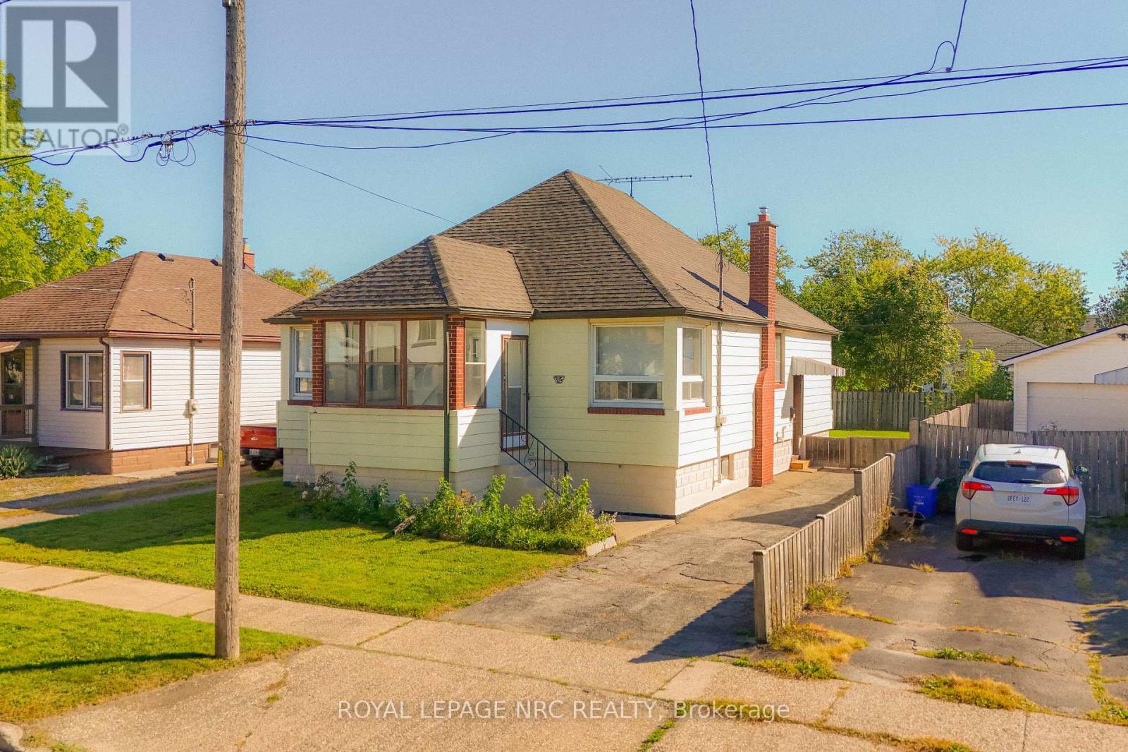 56 Lyons Avenue Property Photo 2