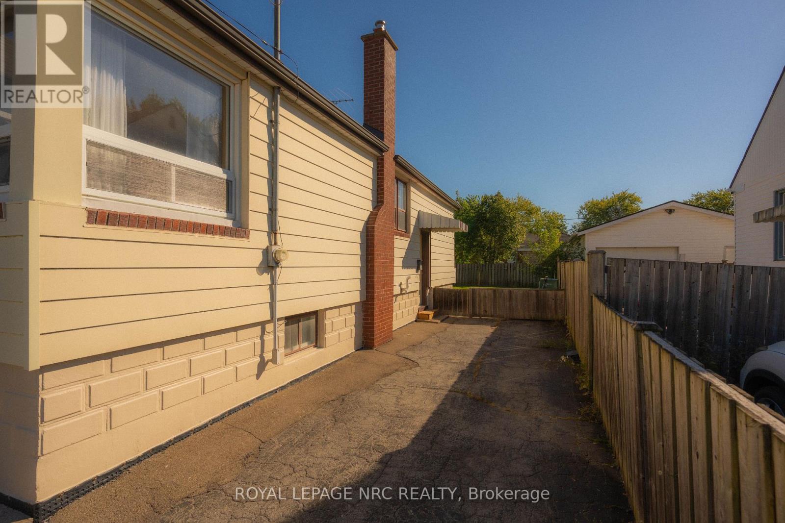 56 Lyons Avenue Property Photo 4