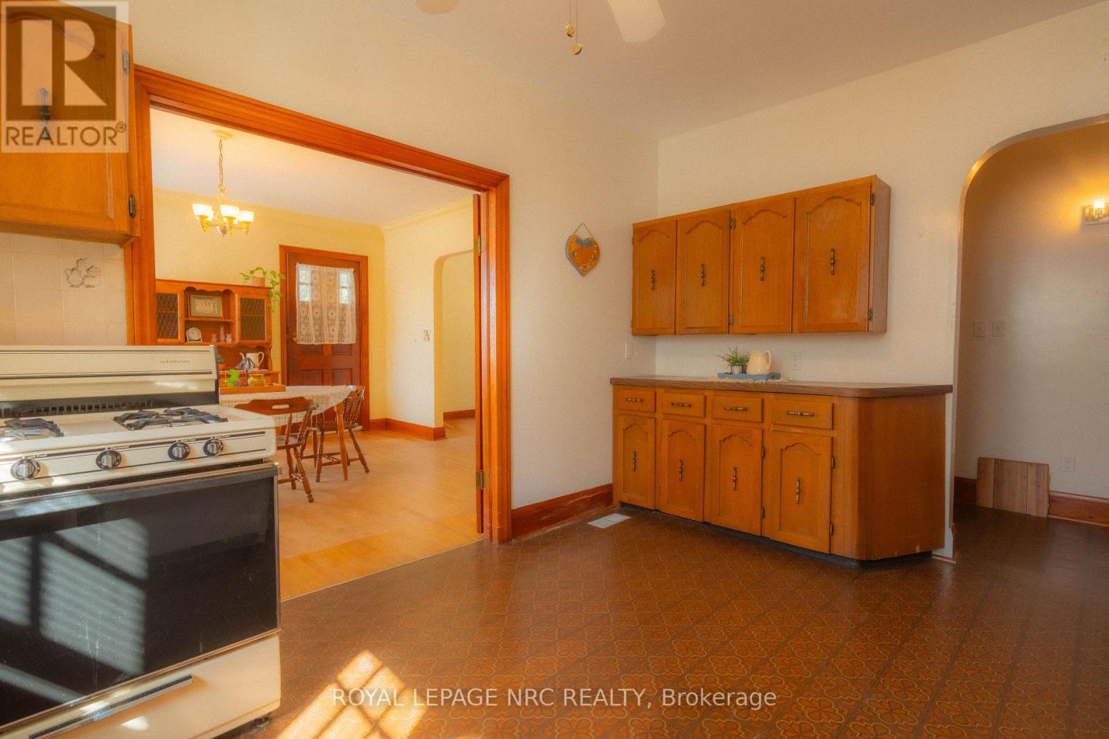 56 Lyons Avenue Property Photo 11
