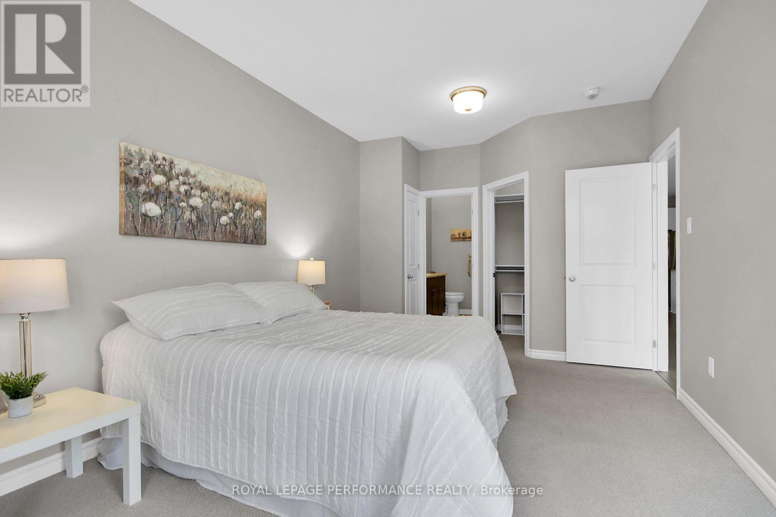 522 Silverbell Crescent Property Photo 19