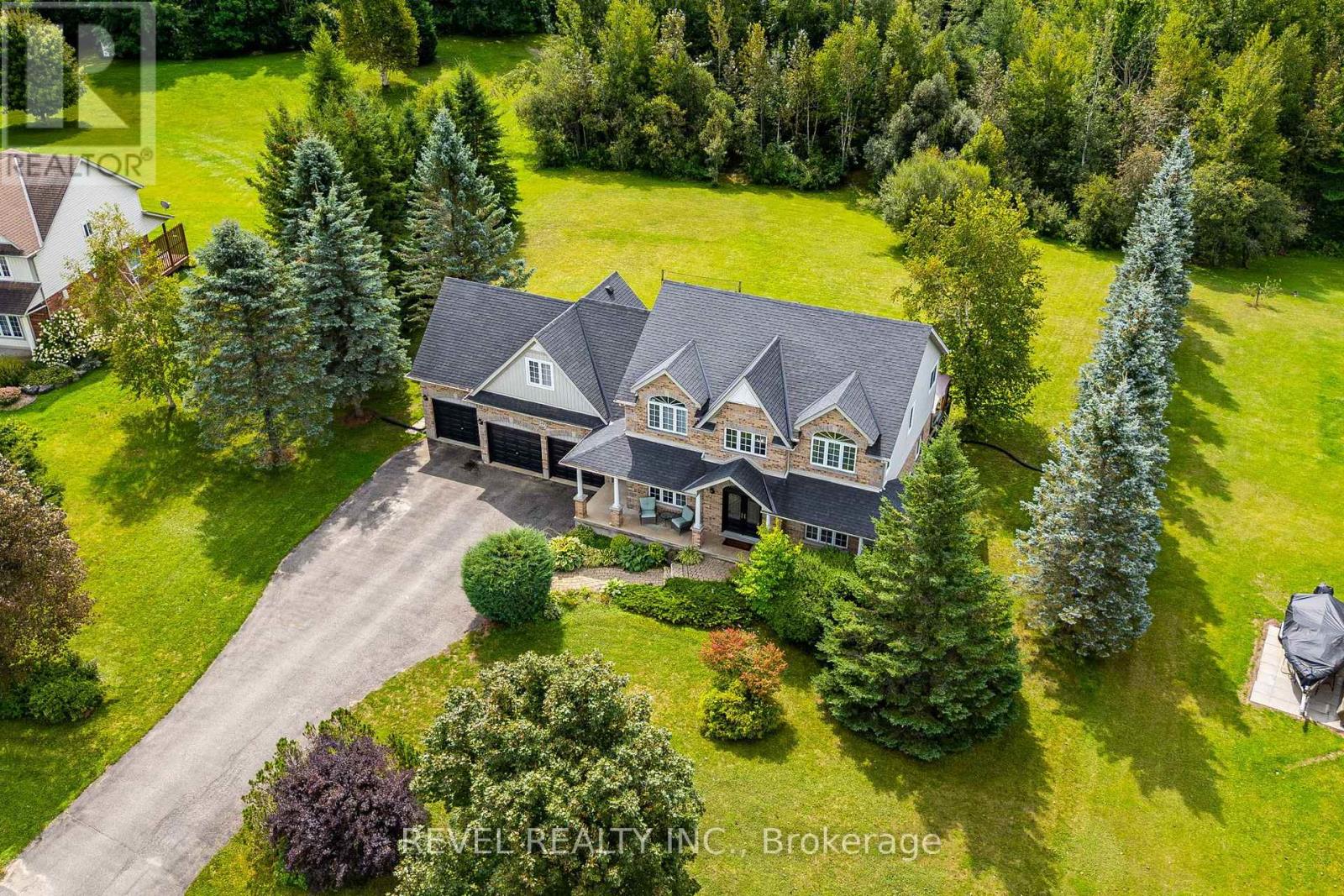 14 Devonleigh Drive Property Photo 2