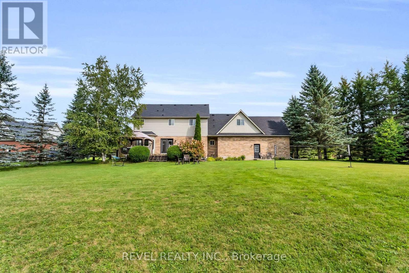 14 Devonleigh Drive Property Photo 46
