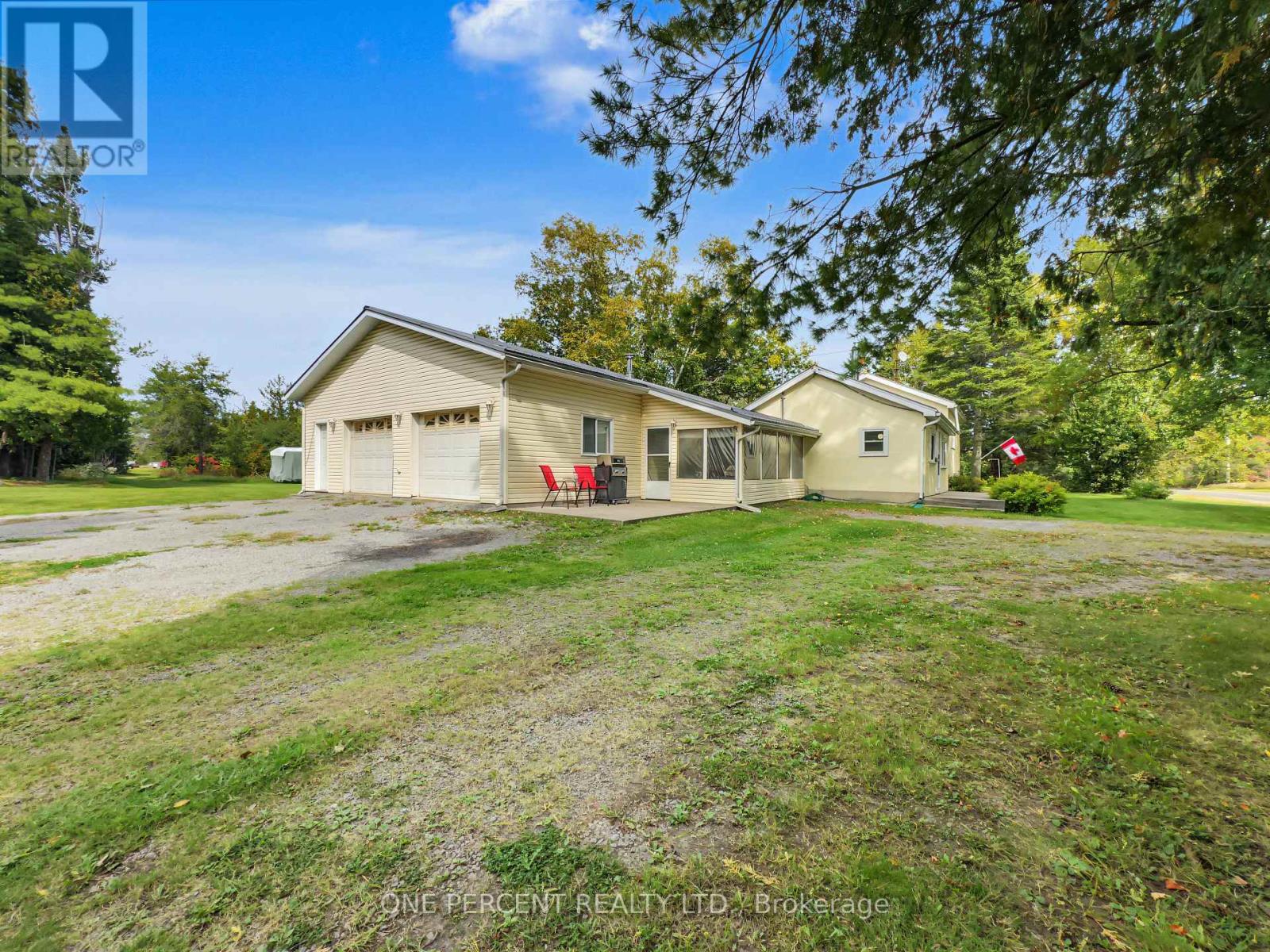 1619 Centreville Road Property Photo 2
