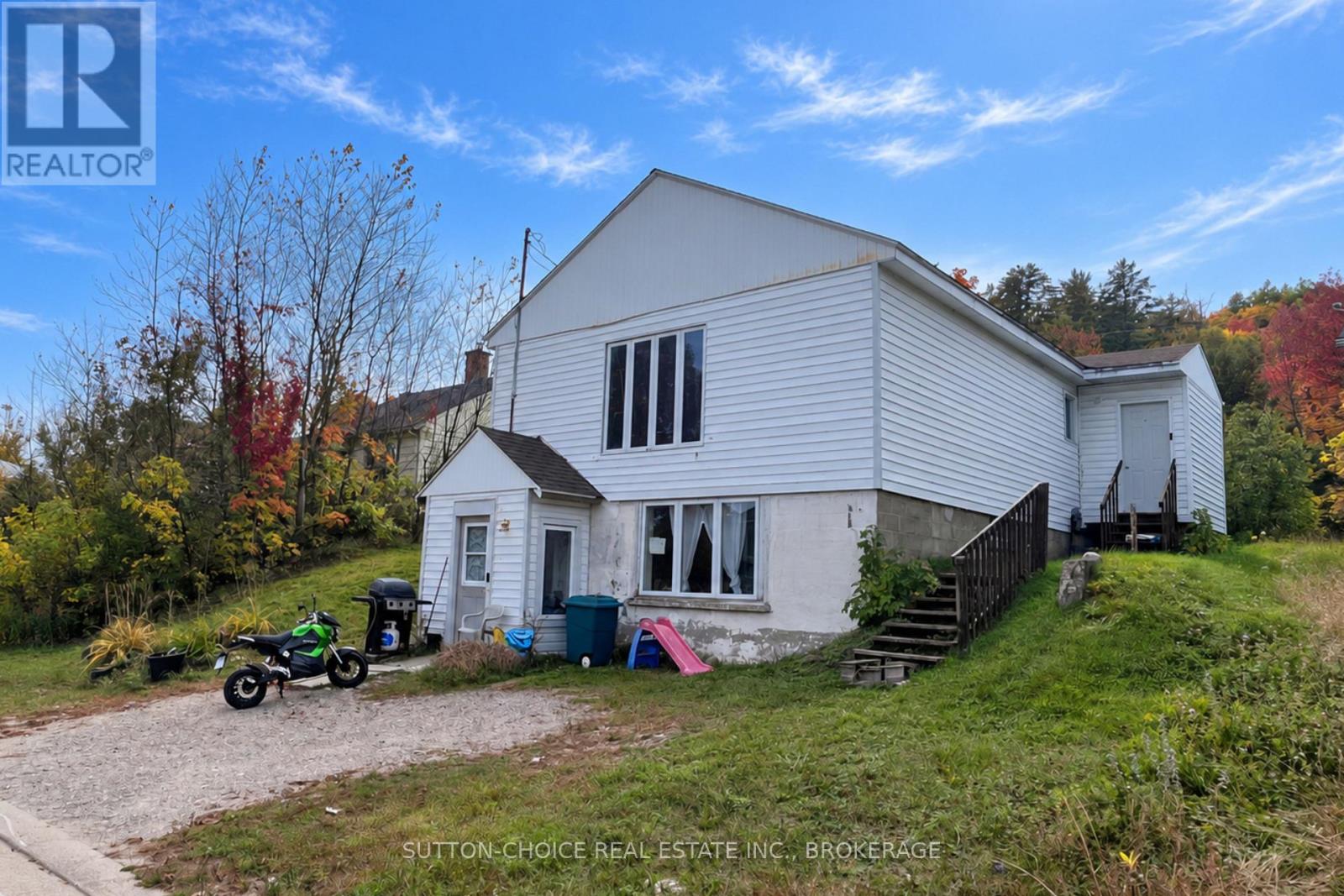 19 Cedar Street Property Photo 1