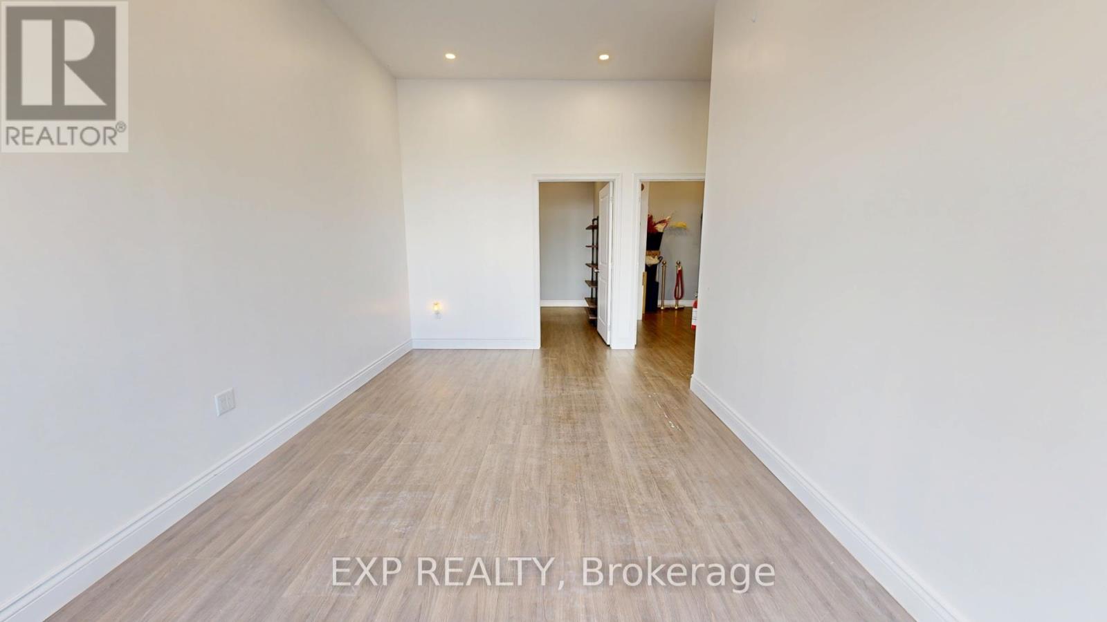 4 - 540 Clarke Road Property Photo 6