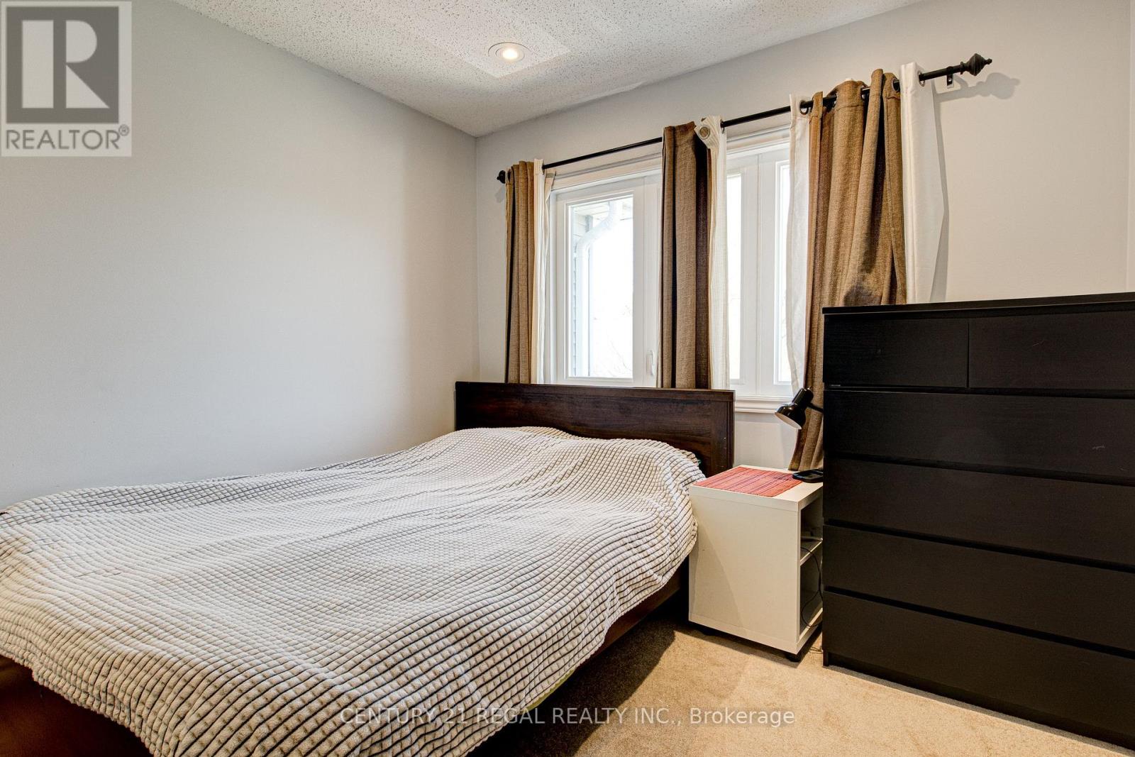 15 - 310 Christopher Drive Property Photo 13