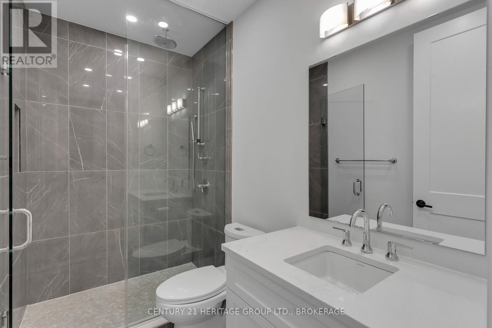 607 - 129 South Street Property Photo 31