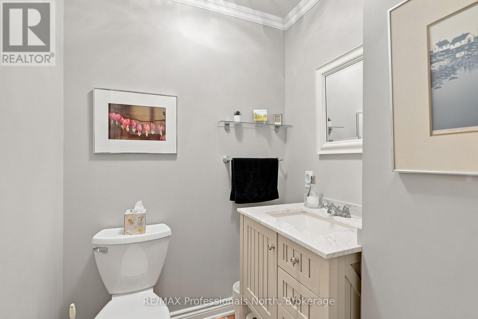 8 Palmer Court Property Photo 36