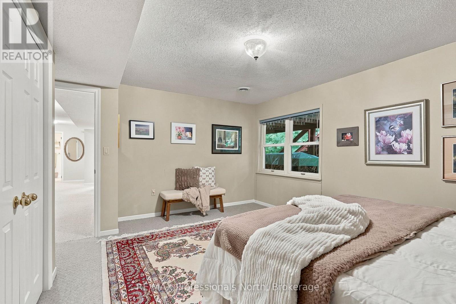 8 Palmer Court Property Photo 44