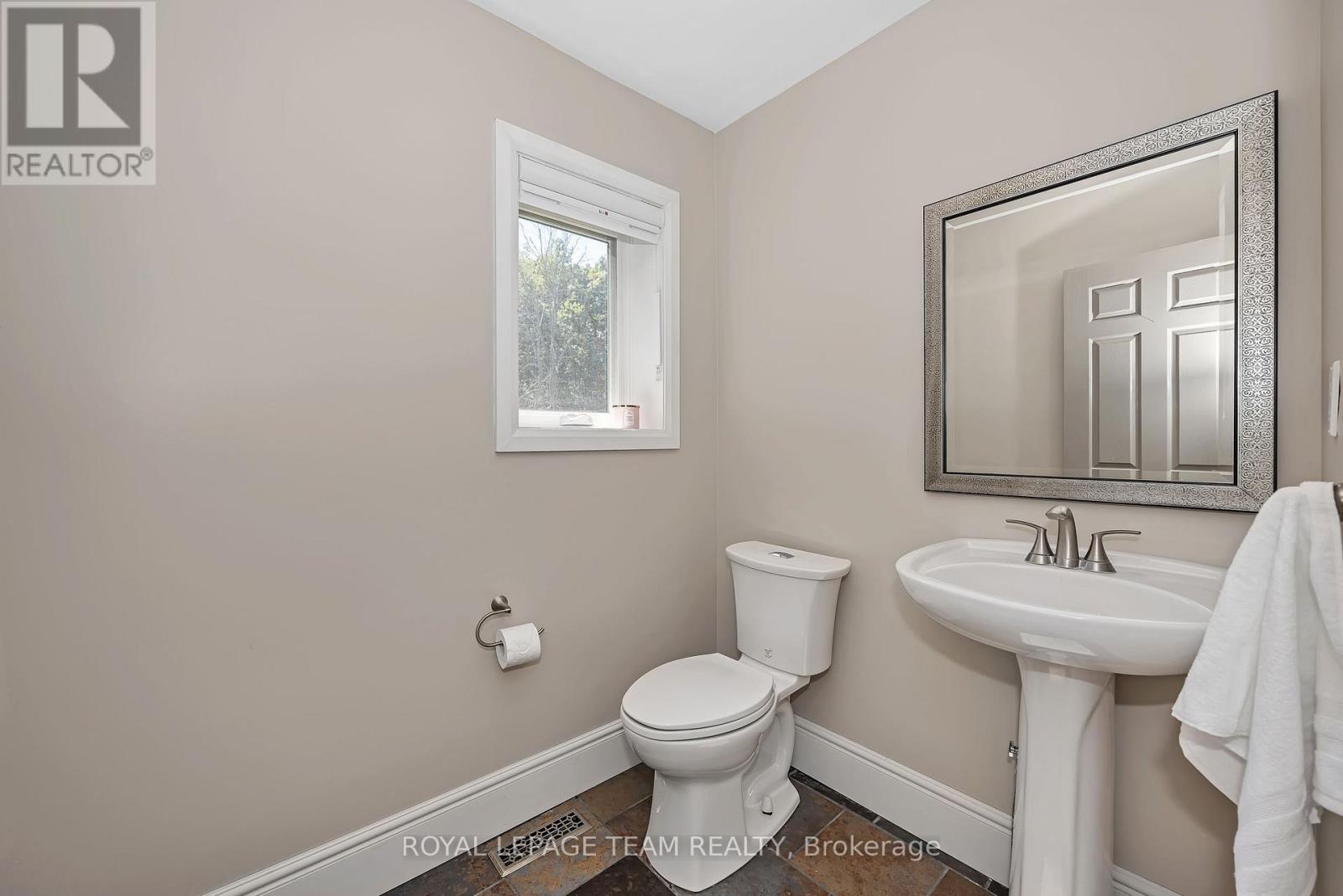 104 Sol Lane Property Photo 25