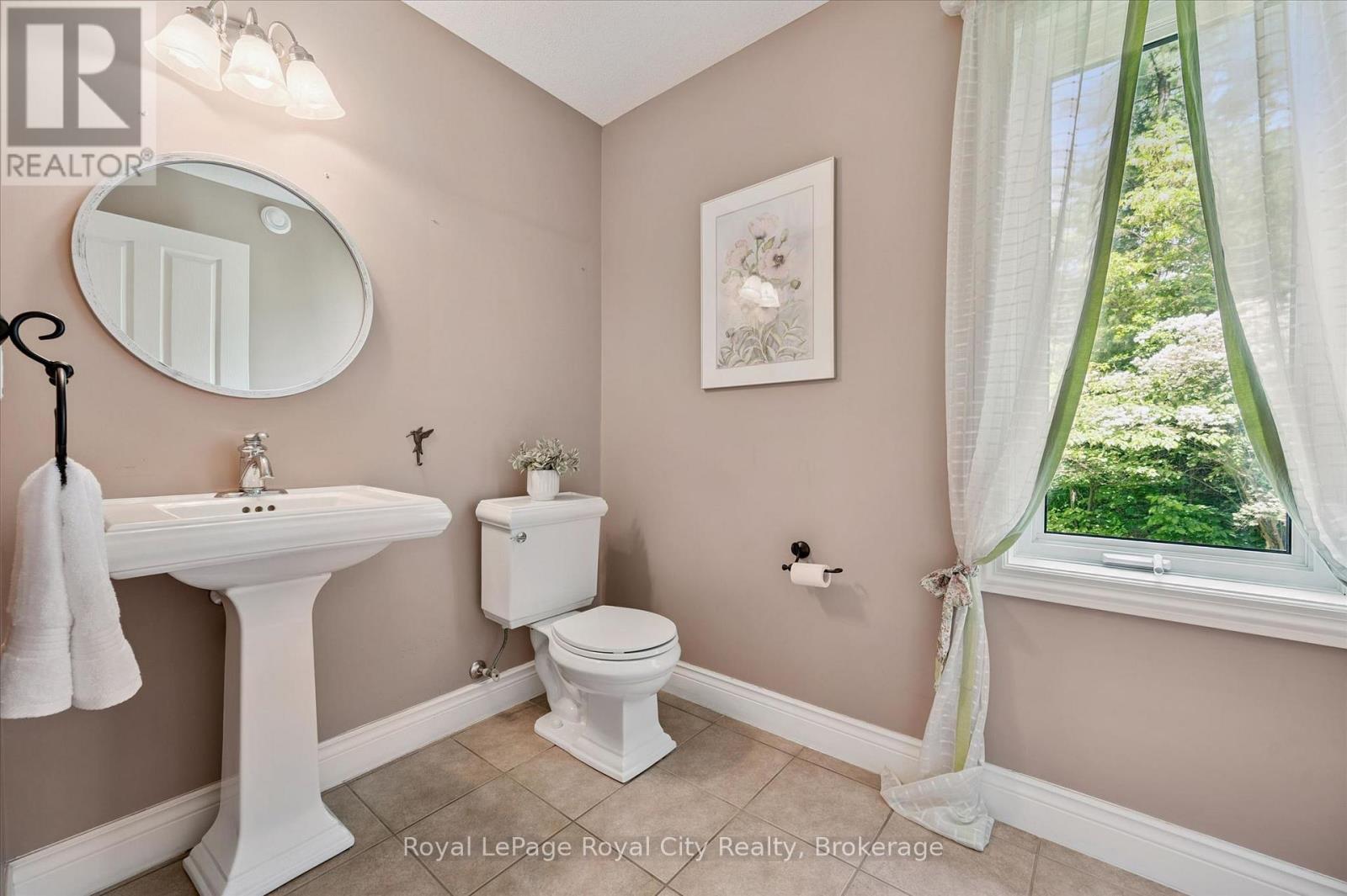 135 Hume Road Property Photo 22