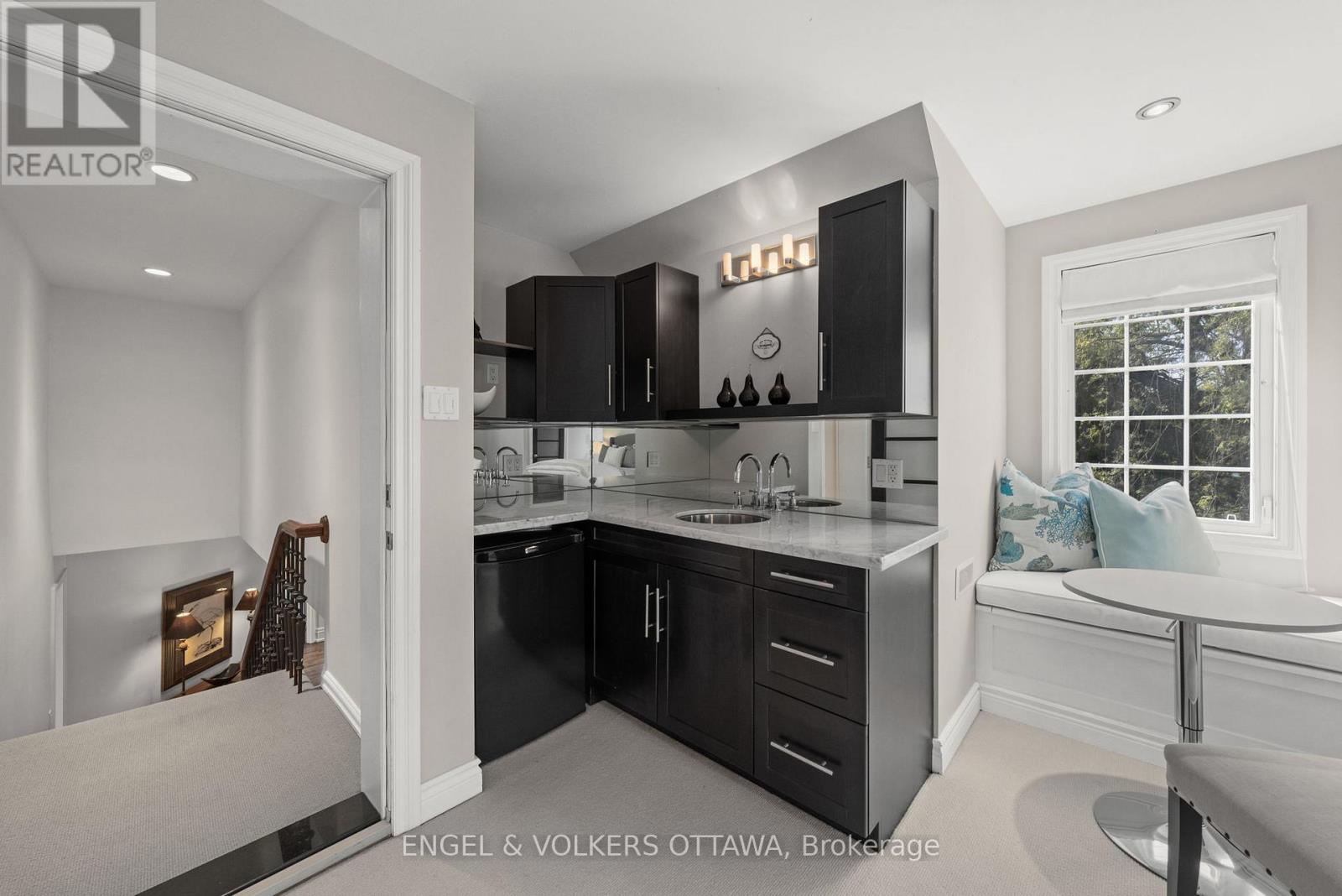 6197 Ottawa Street Property Photo 30